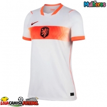 Camisa de Futebol Países Baixos Equipamento Secundário Mulheres Mundo 2026 Manga Curta